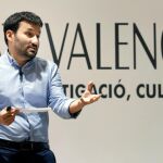 El conseller de Educación, Cultura y Deporte, Vicent Marzà, presentó ayer ante los medios los datos referentes al inicio del curso escolar 2017/2018, a cuyo acto asistió todo su equipo de trabajo