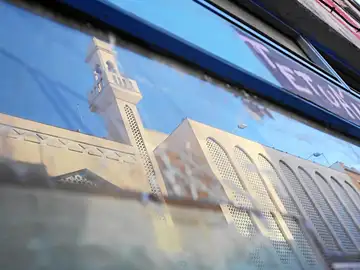 Imagen de la mezquita de Tetuán, uno de los templos legales en los que las Fuerzas de Seguridad detectaron en su momento mensajes radicales fuera de los días de rezo Imagen de la mezquita de Tetuán, uno de los templos legales en los que las Fuerzas de Seguridad detectaron en su momento mensajes radicales fuera de los días de rezo