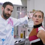 Jon Plazaola y María León son la pareja protagonista de la serie