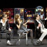 Una escena de «El café», con el reparto al completo