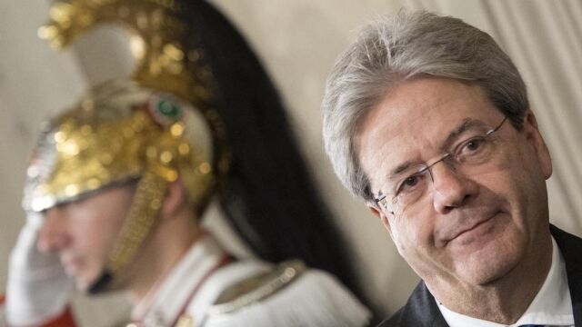 El ministro italiano de Exteriores, Paolo Gentiloni, aceptó hoy el nombramiento de primer ministro tras la dimisión de Matteo Renzi.
