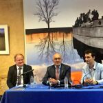 El presidente de la Diputación de Valladolid, Jesús Julio Carnero, clausura la jornada junto a Carlos Soria y David Esteban