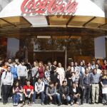 La primera hornada de jóvenes con dificultades que ha participado en el proyecto de Coca-Cola