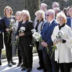 Acto de la AVT en el retiro. La Asociación de Víctimas del Terrorismo (AVT) reunió a varios ministros en el Bosque del Recuerdo
