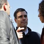 Pedro Sánchez, ayer, durante una concentración en homenaje a París