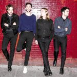 De izda. a dcha., Justin Hayward, Pete Robertson, Arni Árnason y Freddie Cowan