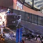 Imagen del exterior del estadio tras las explosiones