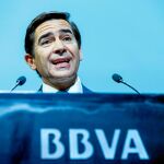 Carlos Torres, presidente del BBVA, dice que el legado de FG es «el mejor proyecto de banca mundial. Lo he visto estos días en Davos, en donde me preguntaban por nuestro desarrollo digital».