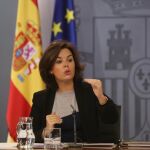 Soraya Sáenz de Santamaría en la rueda de prensa tras el Consejo de Ministros