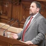 Junqueras, en una de sus intervenciones en la tribuna del Parlament de Cataluña