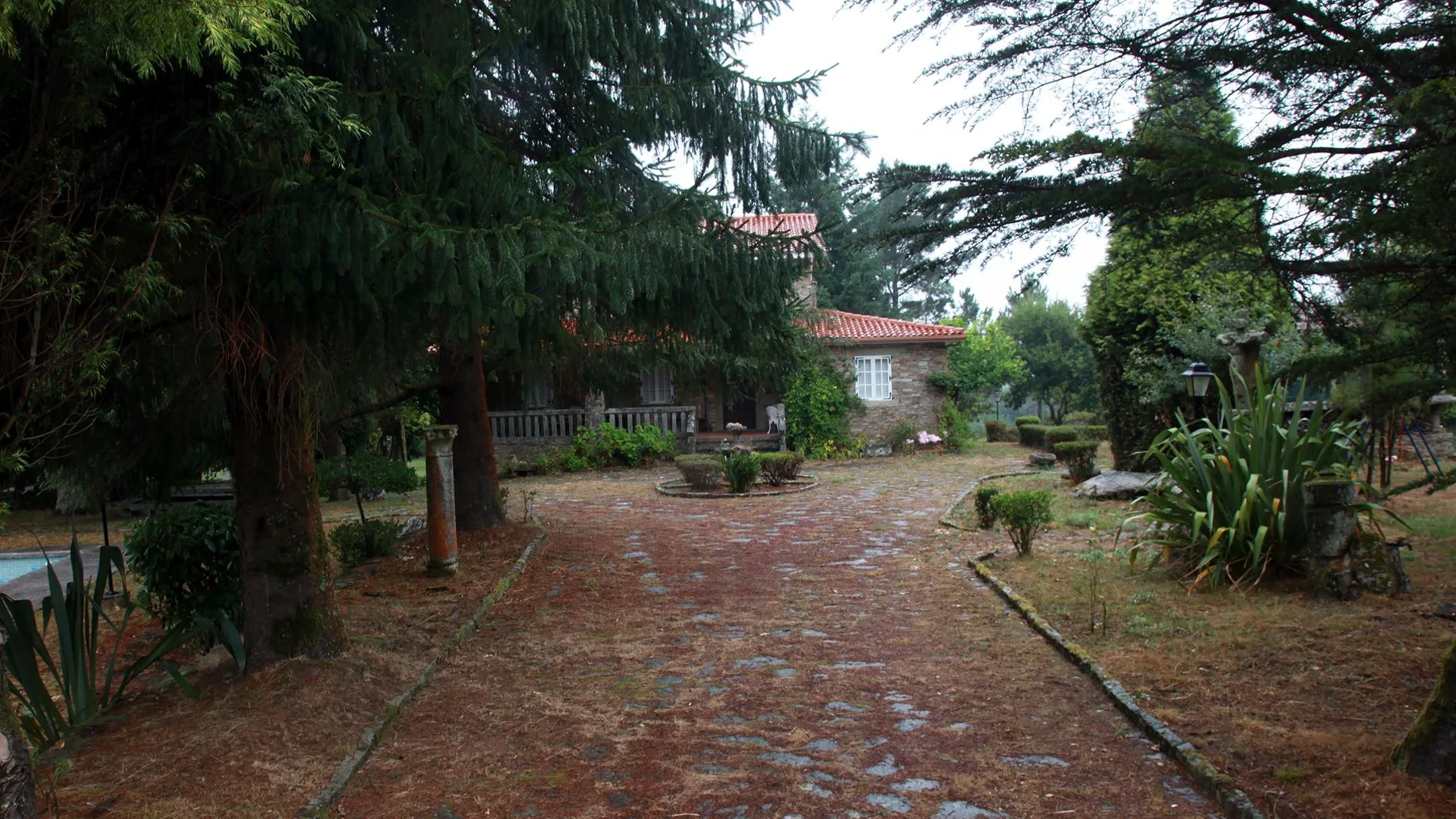 Asunta pereció en este caserón de Teo ( La Coruña)