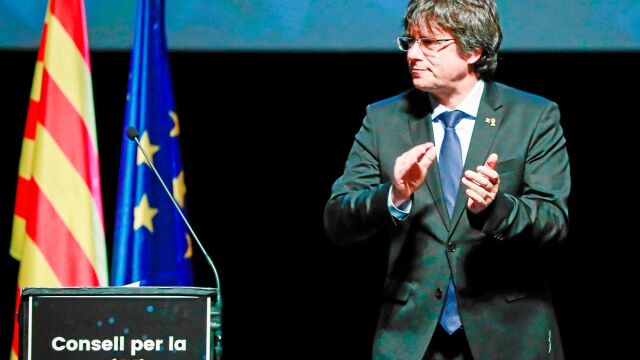 El ex president Carles Puigdemont ayer en Bruselas en la presentación del Consell de la República.