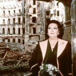 Caballé en 1994, tras el terrible incendio que asoló el coliseo