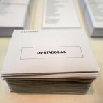 Una papeleta para votar al Parlamento en las elecciones generales