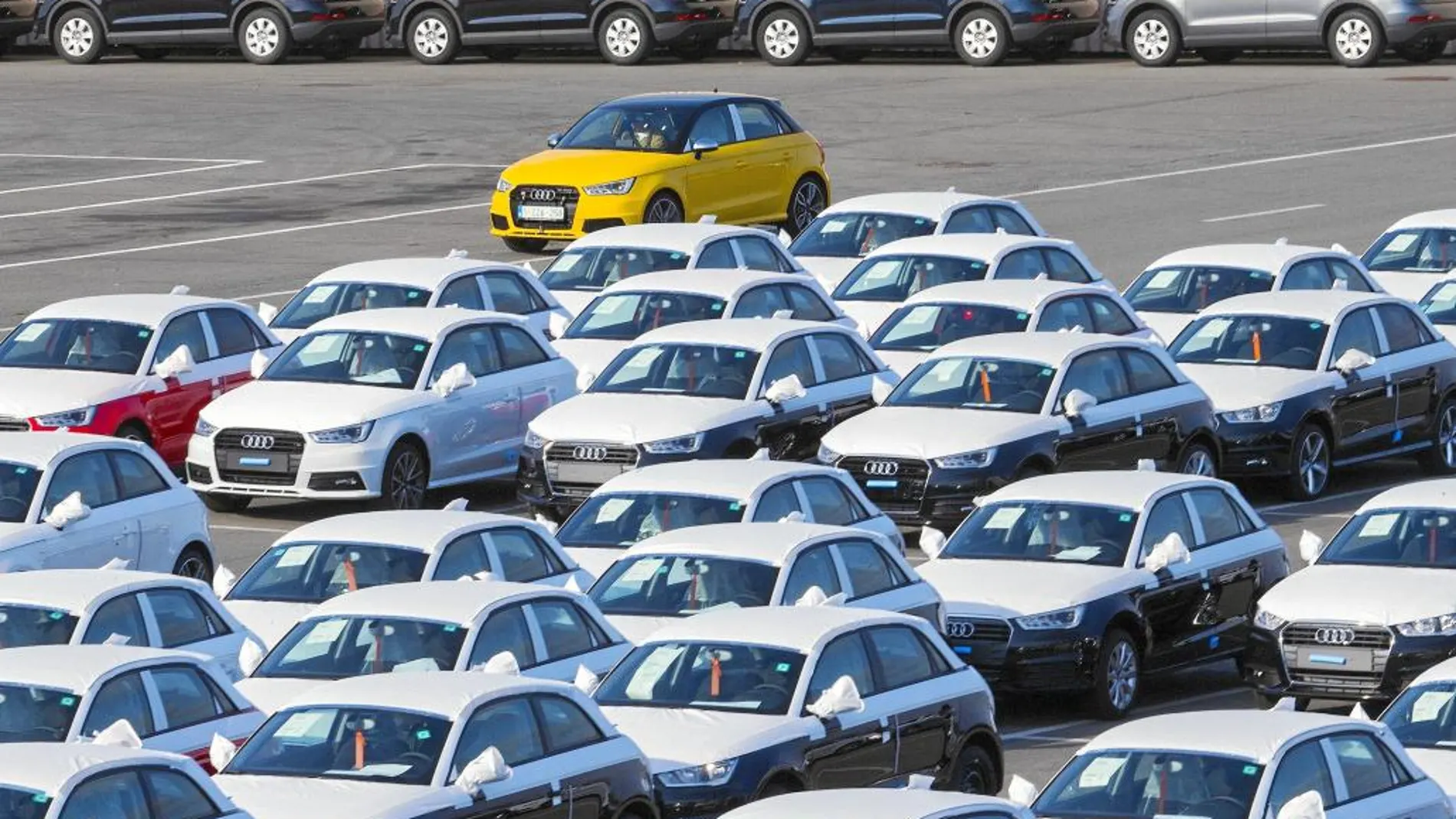 Los planes de ayuda al sector del automóvil están permitiendo rejuvenecer el parque español, uno de los más antiguos de Europa