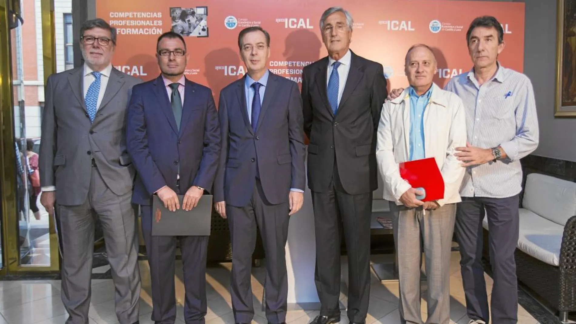 Santiago Aparicio, Luis Miguel Torres, Germán Barrios, José Luis Rivas, Francisco Temprano y Ángel Hernández