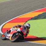 Marc Márquez durante la sesión de entrenamientos libres celebrada en el circuito de Alcañiz