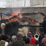 Protestas delante de la base militar norteamericana de Bagram, al norte de Kabul