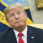 Donald J. Trump, habla a periodistas durante una reunión con el primer ministro canadiense, Justin Trudeau