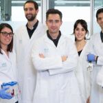 El doctor Palmer junto a su equipo del Vall d’Hebron Instituto de Oncología (VHIO)