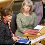 La primera ministra escocesa, Nicola Sturgeon, no sólo pide la continuidad de Escocia en el mercado común, sino que solicita a Londres más poderes