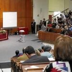 La Facultad de Derecho rindió ayer homenaje a Benedicto XVI