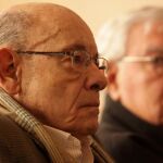 El expresidente del Palau de la Música Félix Millet (i) junto al exdirector administrativo del Palau Jordi Montull, al comienzo del juicio por el expolio del Palau de la Música el pasado mes de marzo