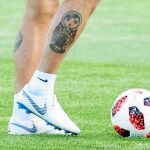 El croata Corluka lleva una matrioska tatuada en homenaje a Rusia, país anfitrión y en el que juega desde 2012