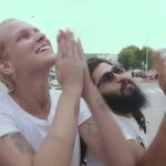 Veganos despiden a los animales que van al matadero/Vídeo y foto: Atlas