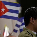 El presidente de Venezuela, Nicolás Maduro, rinde tributo al fallecido Fidel Castro
