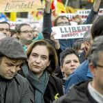 Ada Colau ha participado en numerosos actos a favor de la libertad de los «presos políticos»