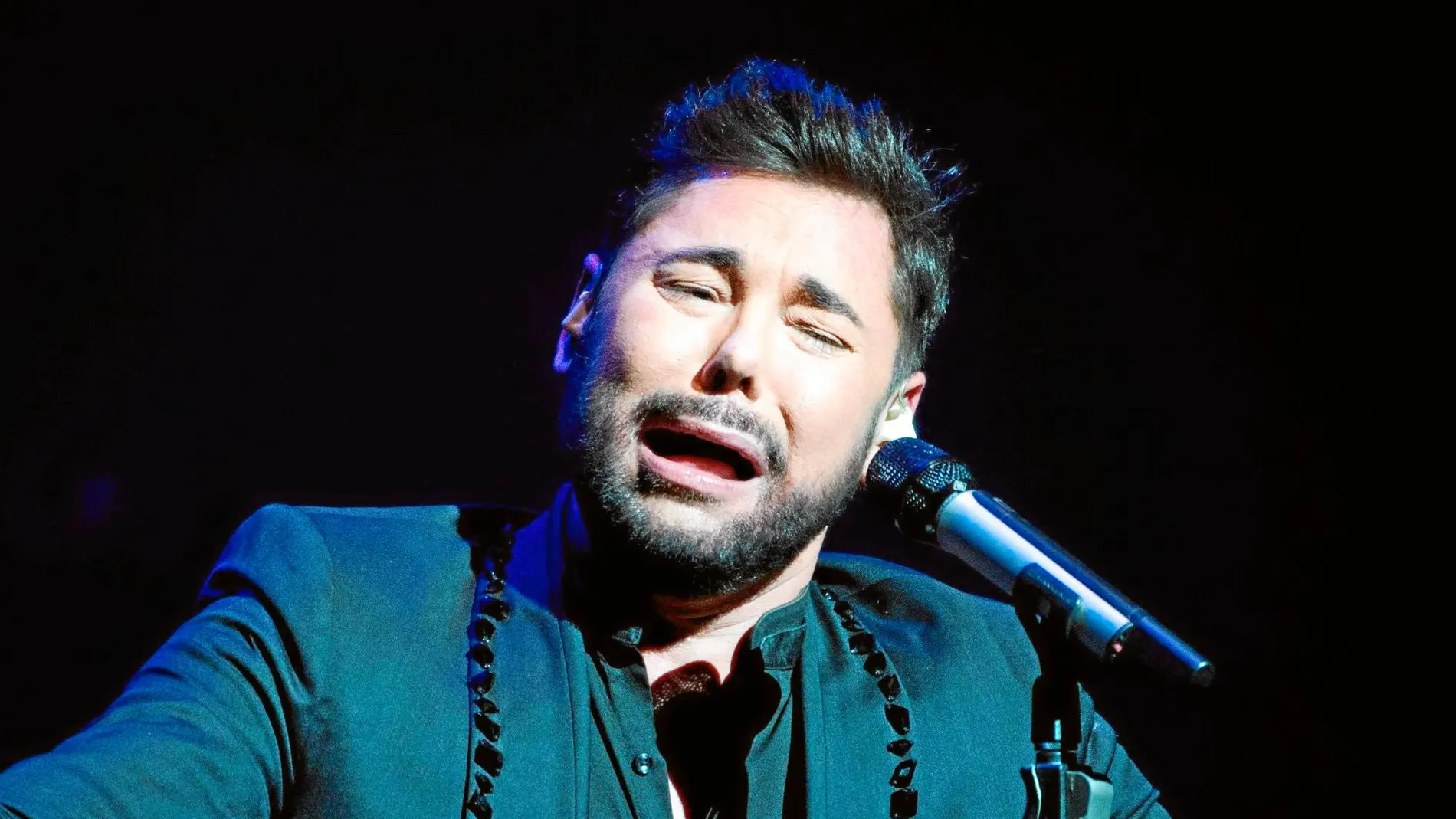 El cantaor Miguel Poveda repasará en un concierto sus tres décadas en los escenarios