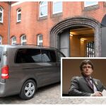 Furgoneta policial en la que ha sido trasladado Puigdemont a la prisión de Neumuenster