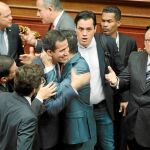 Juan Guaidó juró el cargo este fin de semana como nuevo presidente de la Asamblea Nacional y declaró ilegítimo el Gobierno del presidente Maduro