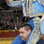 Castaño, a hombros en Castellón