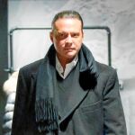 El rostro serio de Luis Miguel revela que no son buenos momentos