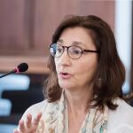 La funcionaria de la Junta de Andalucía Ángeles García, que participó en la revisión de los expedientes de las ayudas dadas por la Consejería de Empleo tras estallar el caso ERE, declaró como testigo (Foto: Efe)
