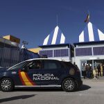Fachada de las instalaciones del Centro de Internamiento de Extranjeros (CIE) de Aluche
