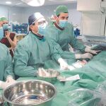 En la imagen, detalle de la intervención realizada en el hospital Quirónsalud Málaga