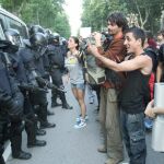  De cuando la Generalitat pedía cárcel por el asedio al Parlament... y los Mossos pegaban