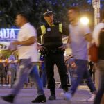 Agentes de la Policía Municipal vigilaban el sábado las inmediaciones del festival Dcode en Ciudad Universitaria