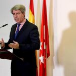 Ángel Garrido durante la rueda de prensa antes de la ronda de contactos/Foto: Efe