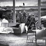 Martha Rosler mezcló los crímenes de la Guerra de Vietnam con una opulenta residencia de verano en «Vacation Getaway, From Bringing the War Home: House Beautiful»