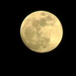 Superluna, eclipse lunar, luna de sangre y luna azul, todo junto en una misma noche