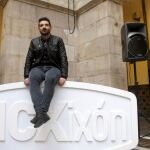 El director argelino Karim Moussaoui en el Festival Internacional de Cine de Gijón donde compite con su primer largometraje "Until the Birds Return"