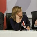 El secretario general del PSOE, Alfredo Pérez Rubalcaba ; la vicesecretaria general, Elena Valenciano durante la reunión de la Ejecutiva Federal del PSOE celebrada hoy en la sede de Ferraz, en Madrid.