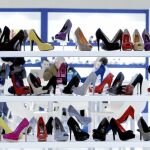El tacón de aguja midi para mujer reinarán la próxima temporada