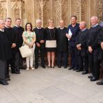 Sesión de ayer del Tribunal de las Aguas con la participación de la consellera María José Salvador (en el centro)