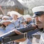 Tosar interpreta al teniente Martín Cerezo, un militar en permanente conflicto