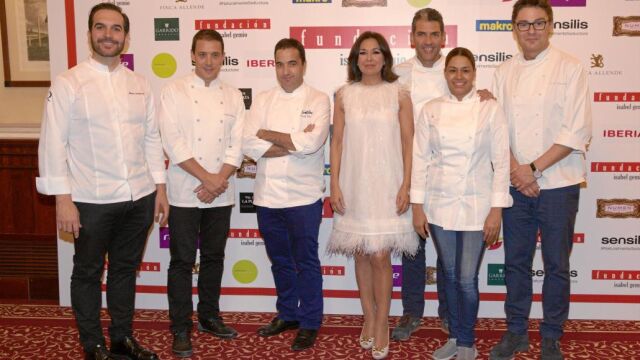 De izda. a dcha., Mario Sandoval, Francis Paniego, Óscar Velasco, Isabel Gemio, Paco Roncero, María Marte y Oriol Balaguer